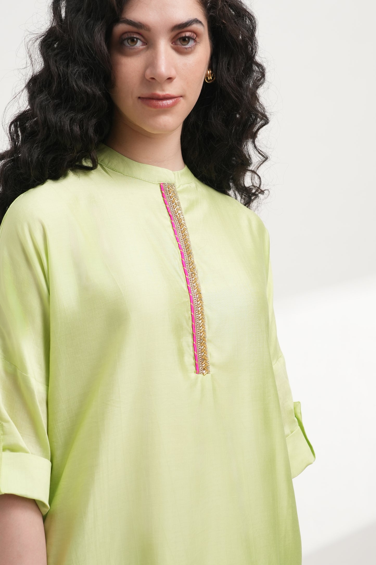 Sukoon Relaxed Chanderi Kurta Set - Antaraa Studio