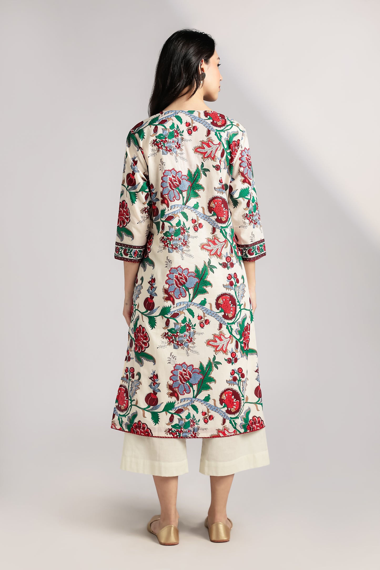 Anar Bagh Kurta Set - Antaraa Studio