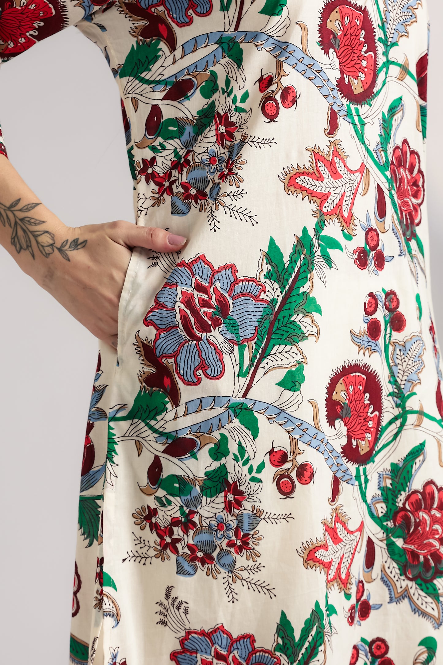 Anar Bagh Kurta Set - Antaraa Studio