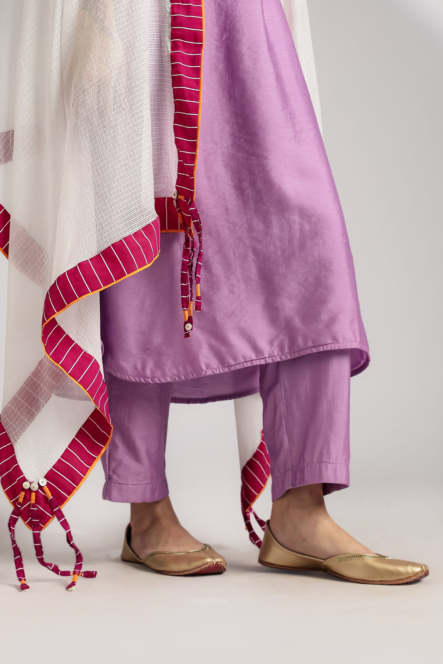 Sukoon Relaxed Chanderi Kurta Set - Lilac - Antaraa Studio