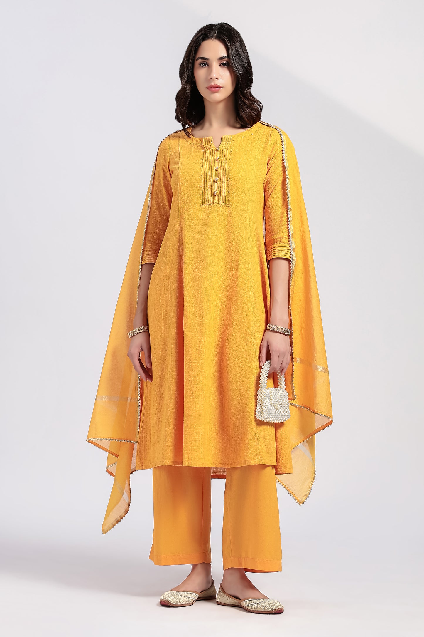 Sunehri Kurta Set