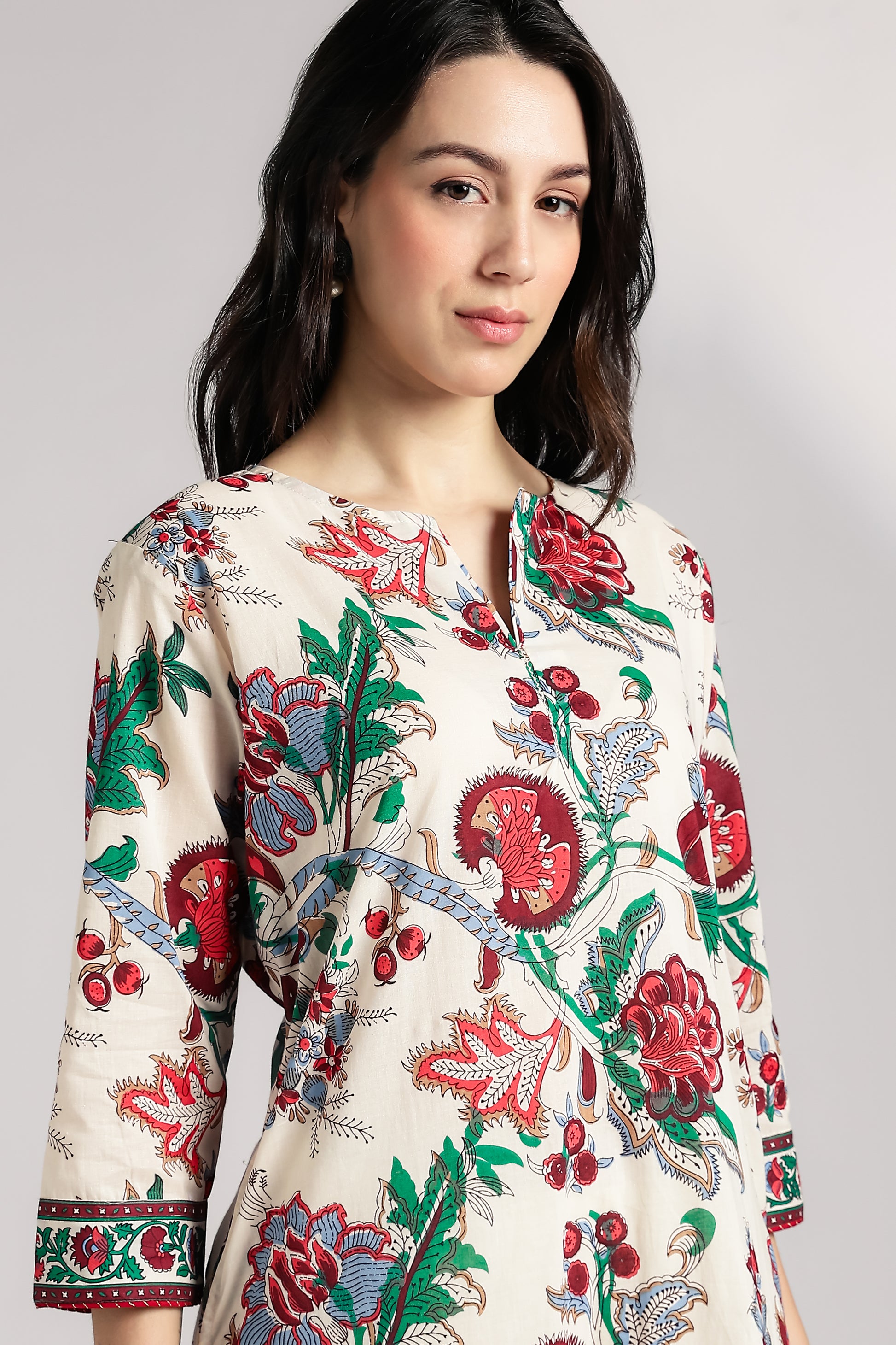 Anar Bagh Kurta Set - Antaraa Studio