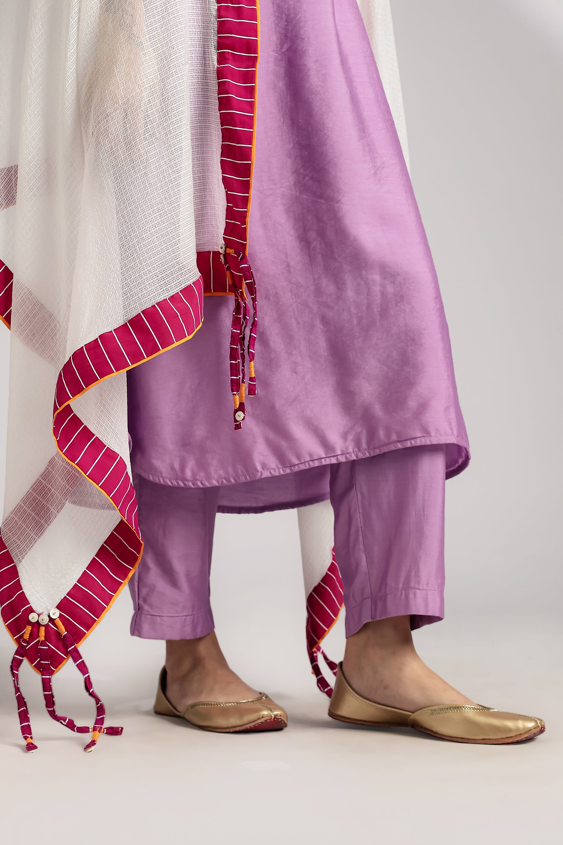 Sukoon Relaxed Chanderi Kurta Set - Lilac - Antaraa Studio