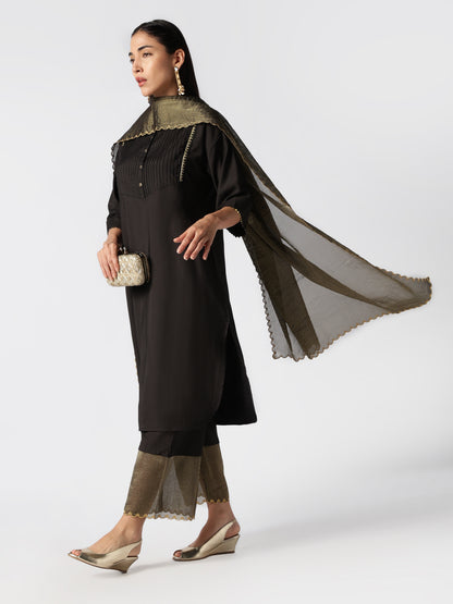 Onyx & Gold Zari Kurta Set